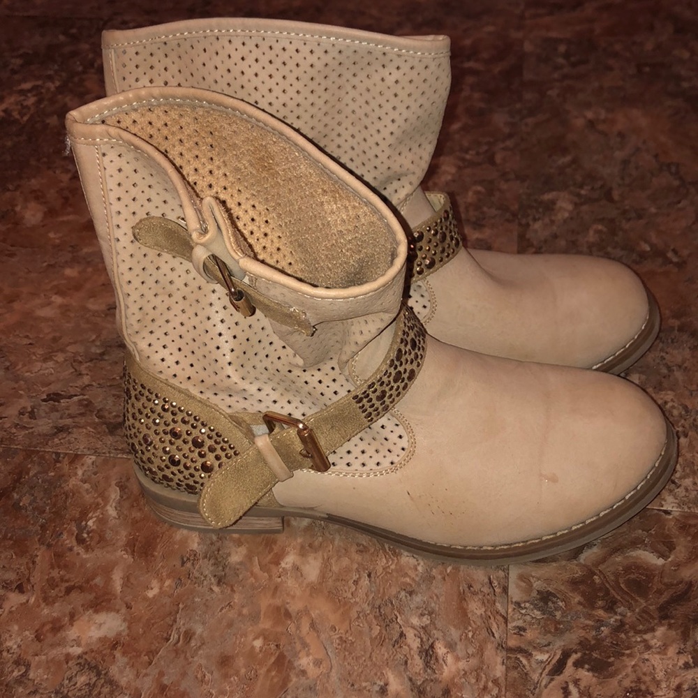 Cowgirl style booties